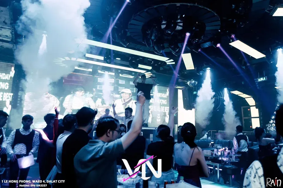 달랏 레인 클럽 분위기 3번째