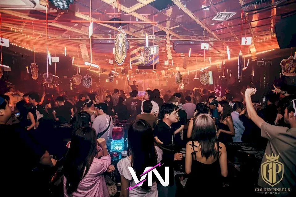 다낭 뉴 골든 파인 펍 분위기 4번째