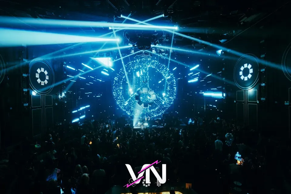 하노이 에이플러스 클럽 분위기 3번째