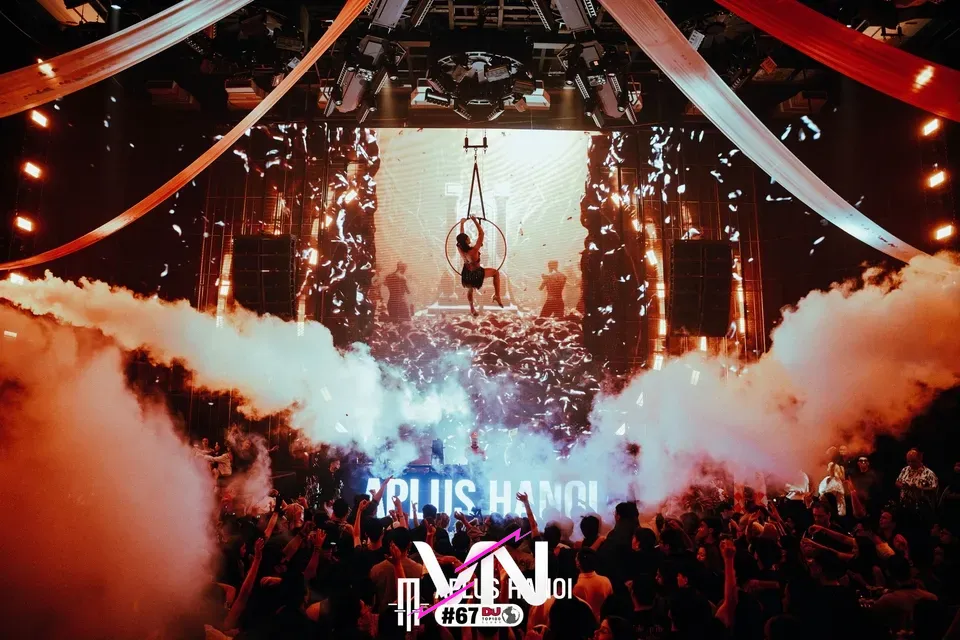 하노이 에이플러스 클럽 분위기 4번째