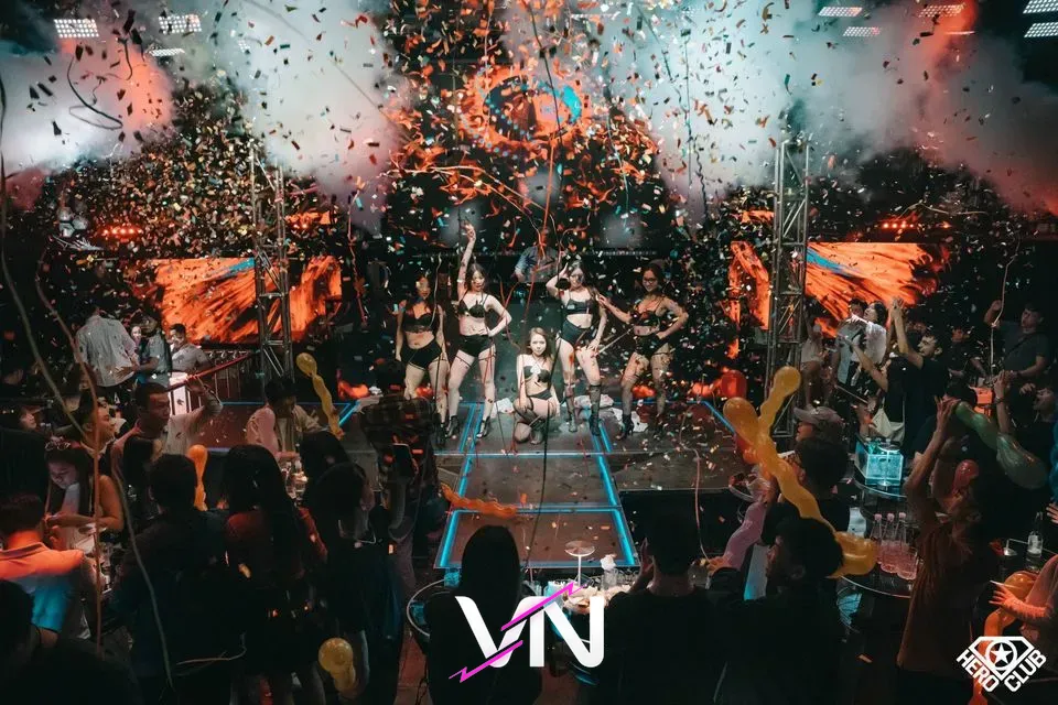 하노이 히어로 클럽 분위기 3번째