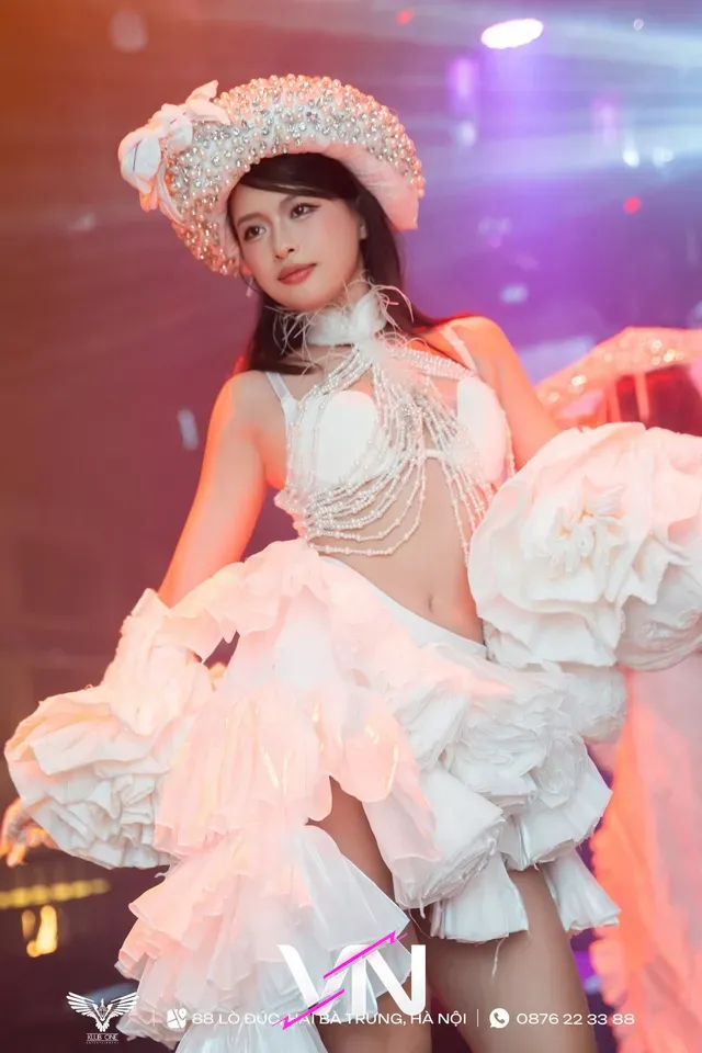 하노이 클럽 원 하이라이트 4번째