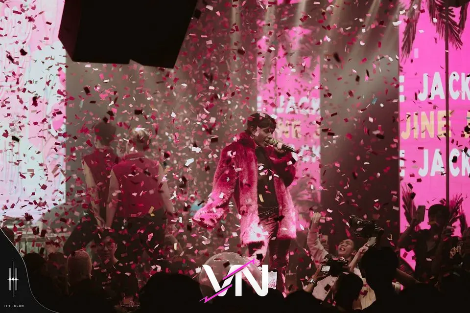 호치민 11:11 클럽 분위기 5번째