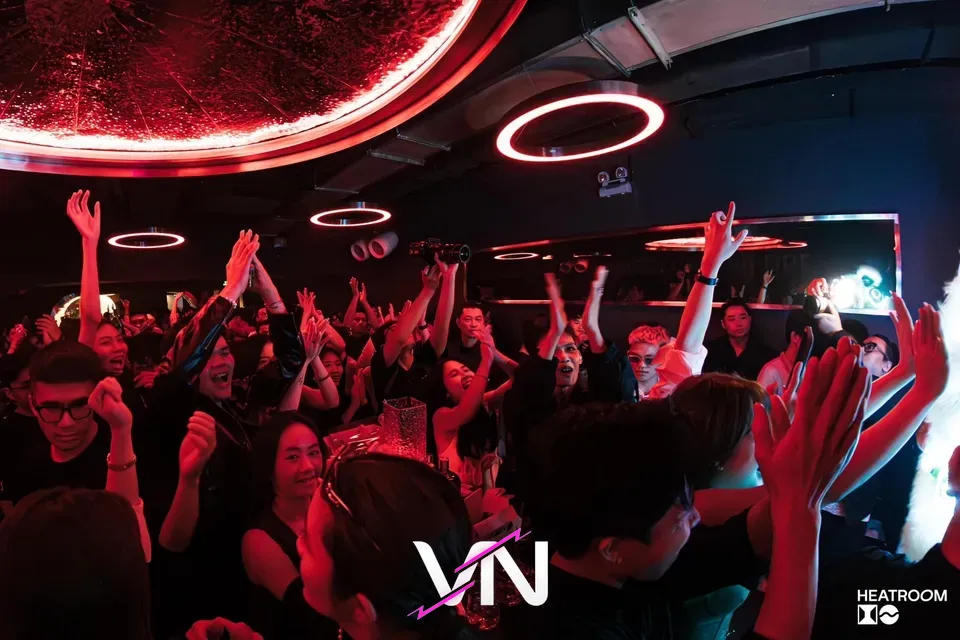 호치민 로코 히트룸 분위기 2번째