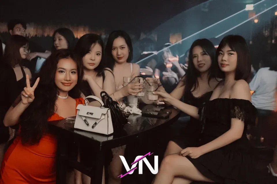 호치민 러쉬 클럽 게스트 1번째