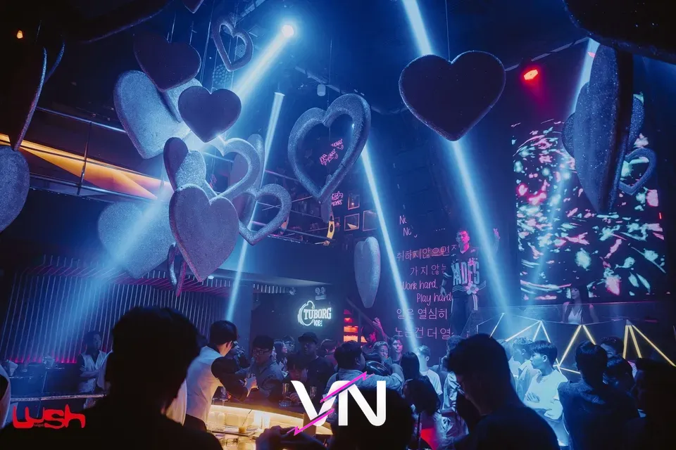 호치민 러쉬 클럽 분위기 1번째