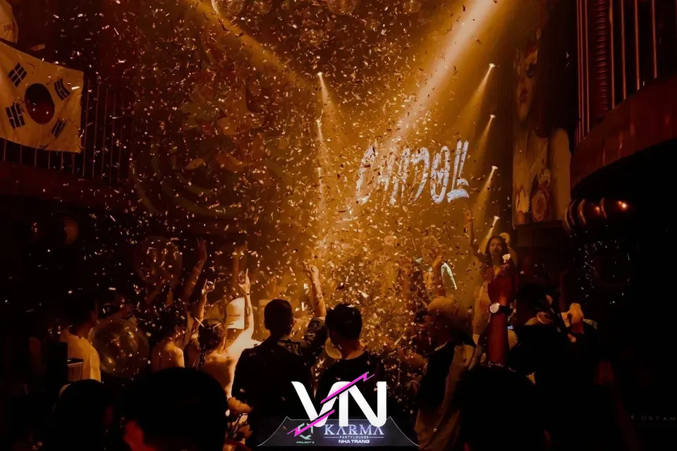 나트랑 카르마 라운지 분위기 1번째