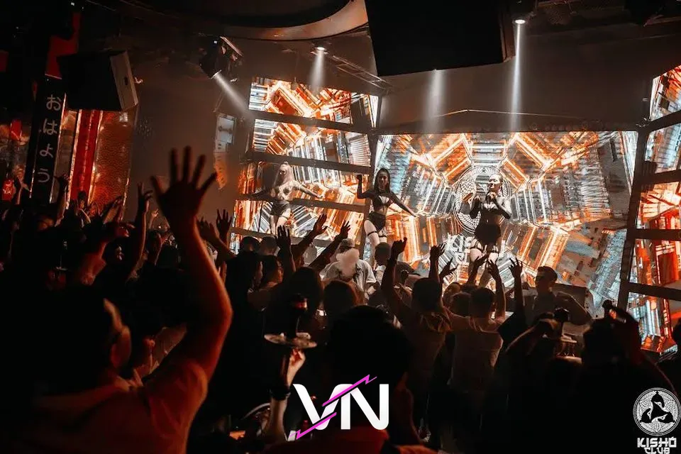 독특한 인테리어가 인상적인 키쇼 클럽