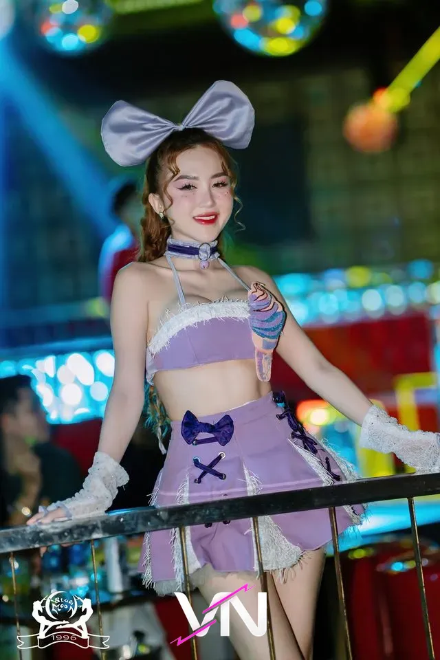 붕따우 블루문 클럽 하이라이트 4번째